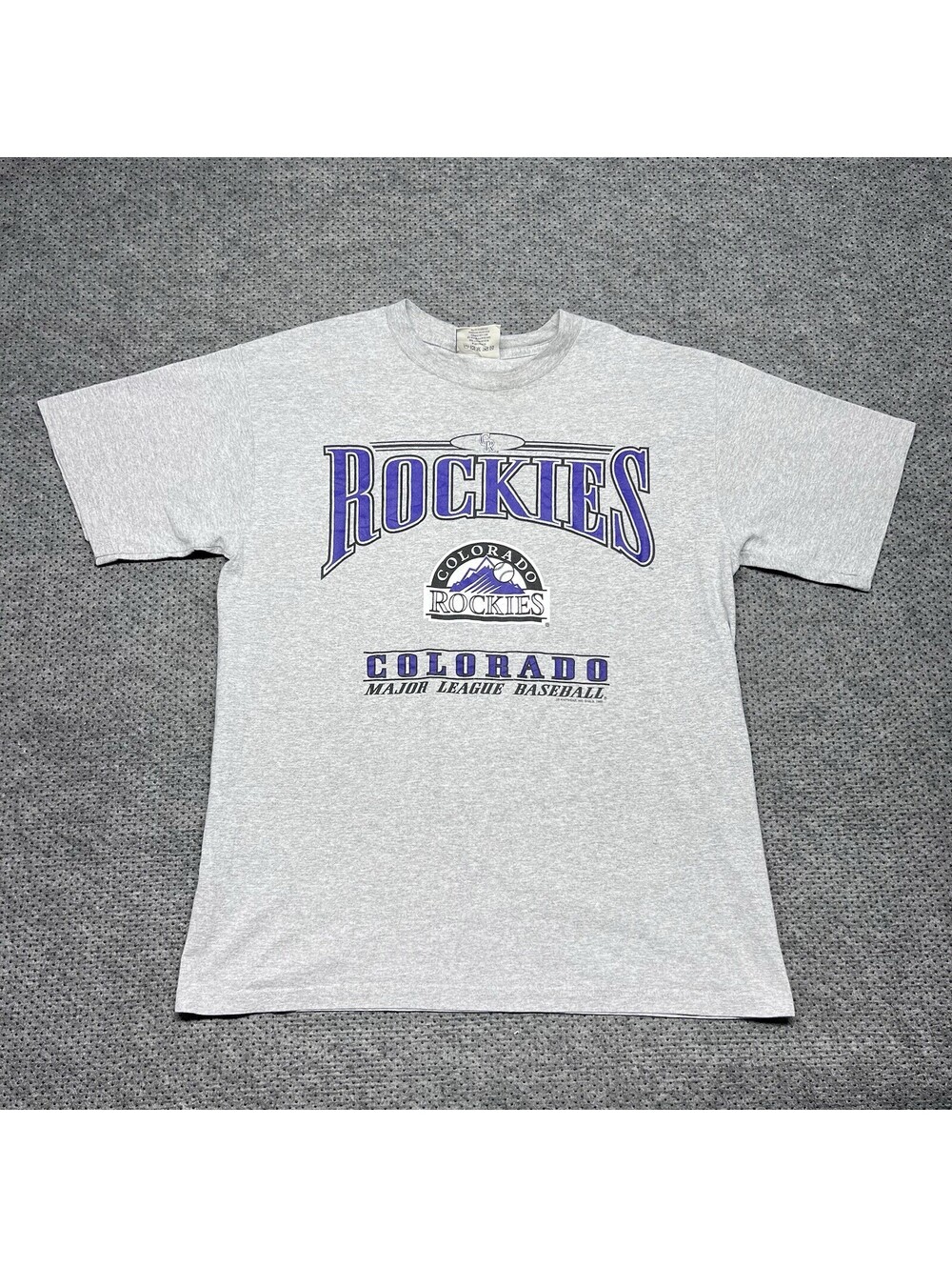 Vintage 1999 Colorado Rockies T-Shirt Large Major-League Baseball RARE MENS GRAY